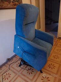 Poltrona elettrica relax per anziani disabili 