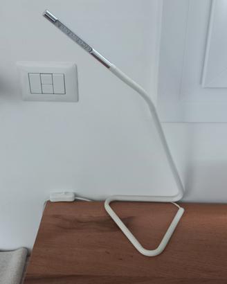 Lampada da tavolo/scrivania/comodino Ikea
