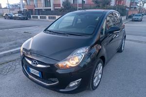 Hyundai iX20 1.4 CRDI 90 CV Style TETTO APRIBILE