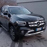 SUV Mercedes 