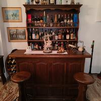 Angolo bar completo in legno massiccio