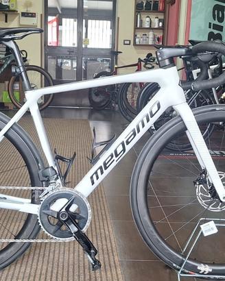 BICI CORSA MEGAMO RAISE