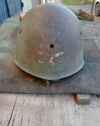 elmetto no ww1  a 4 fori italiano