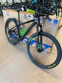 Cube reaction C62 carbonio