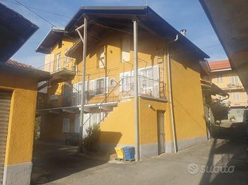 CASA SEMINDIPENDENTE A FORNO CANAVESE
