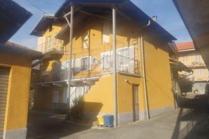 CASA SEMINDIPENDENTE A FORNO CANAVESE