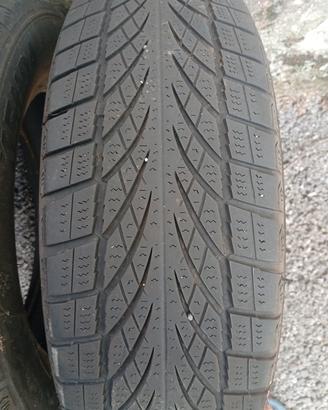 4 gomme quattro stagioni 185/65 R15 M  S