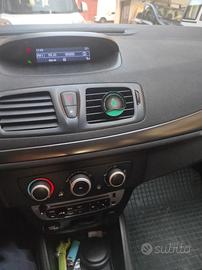 RENAULT Mégane 3ª serie - 2014