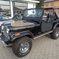Jeep CJ-7 GOLDEN EAGLE (LAREDO)