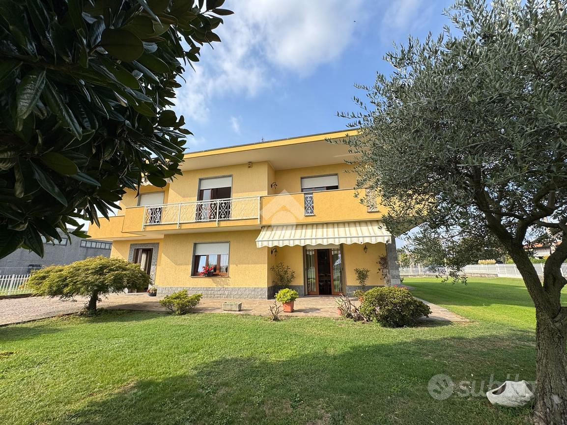 Casa – Oleggio, Carmine, Borzighella - Altro