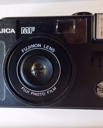 Macchina fotografica Fujica MF