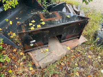 A64 Supporto martello per mini pala