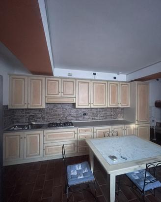 Cucina in legno