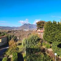 Soluzione Indipendente con giardino ad Atripalda