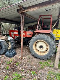 Trattore fiat 70/66 con Attrezzi Agricoli