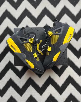 Air Jordan 4 Retro "Thunder" taglia 43