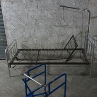 letto per disabili più deambulatore