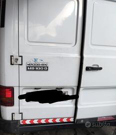 furgone Mercedes Benz 100 