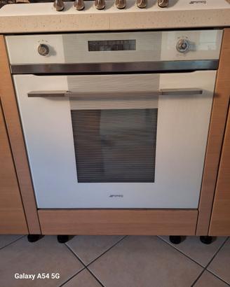Forno pirolitico Smeg triplo vetro