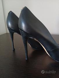 scarpe tacco Guess