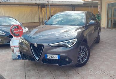 Alfa Romeo Stelvio 2.2 Turbodiesel 190 CV AT8 RWD 