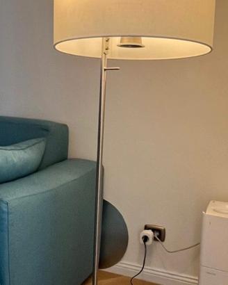 Piantana ikea