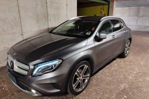 Mercedes GLA 220d 4MATIC
