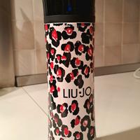 Thermos , borraccia termica .