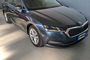 SKODA OCTAVIA  G-TEC METANO