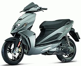 Telaio malaguti f12r 2007 con documenti