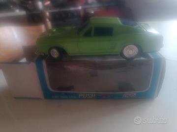 Ford Mustang "Push and go" (Bandai) made in Japan