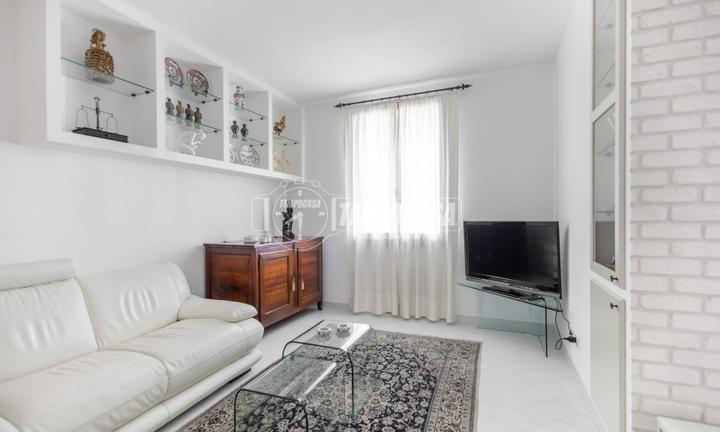 Villetta a schiera con giardino: entra e innamorat