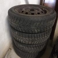 Gomme da neve 155/65/r13 + cerchi 