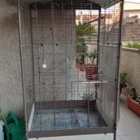 Voliera e gabbie per allevamenti