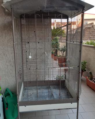 Voliera e gabbie per allevamenti