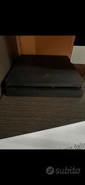 PlayStation 4 SLIM 1 TB + 4 GIOCHI