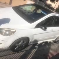  pezzi mercedes classe b w245 