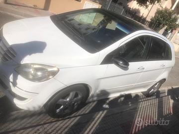  pezzi mercedes classe b w245 