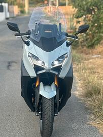 Yamaha tmax 560 teck 2025