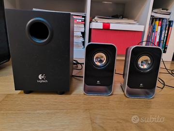 sistema audio Logitech 2.1