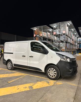 Opel vivaro 1.6 tdci