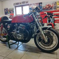 Honda 750 four racing