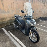 Sh 125 2021 Assicurato