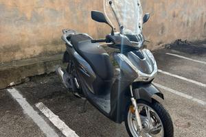 Sh 125 2021 Assicurato