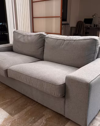 Divano moderno