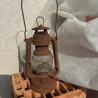 Lampada a petrolio vintage