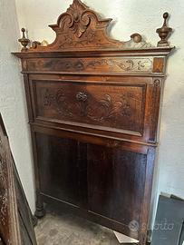 letti in legno antichi