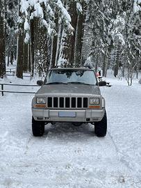 Jepp Cherokee xj 60th