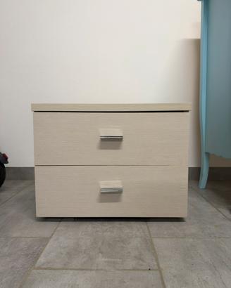 Comodino moderno a 2 cassetti finitura legno chiar