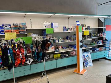 Arredamento da negozio